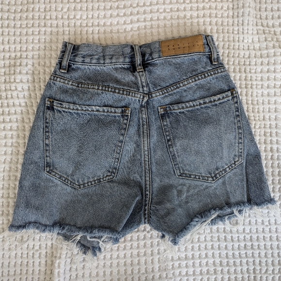 Pacsun Dad Jean Shorts 3" Inseam - Picture 5 of 9